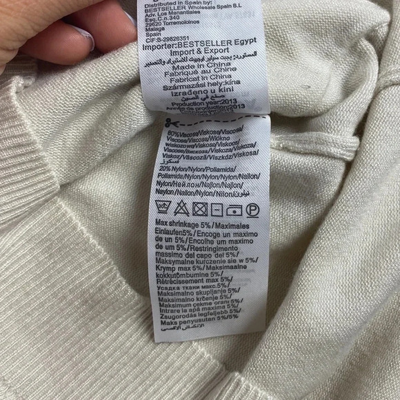 2/$25 Cream beige off white long sleeve vneck pullover with pockets tunic sz M - Picture 8 of 12